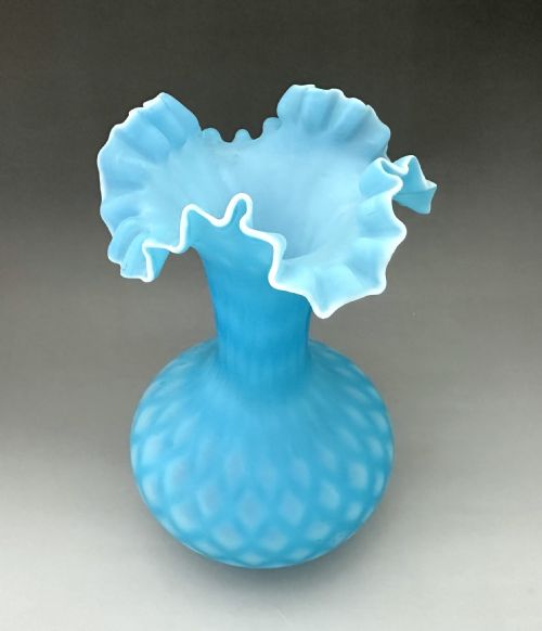 A SUPERB WEBB'S VICTORIAN SATIN GLASS VASE - ADDITIONAL PHOTO 1