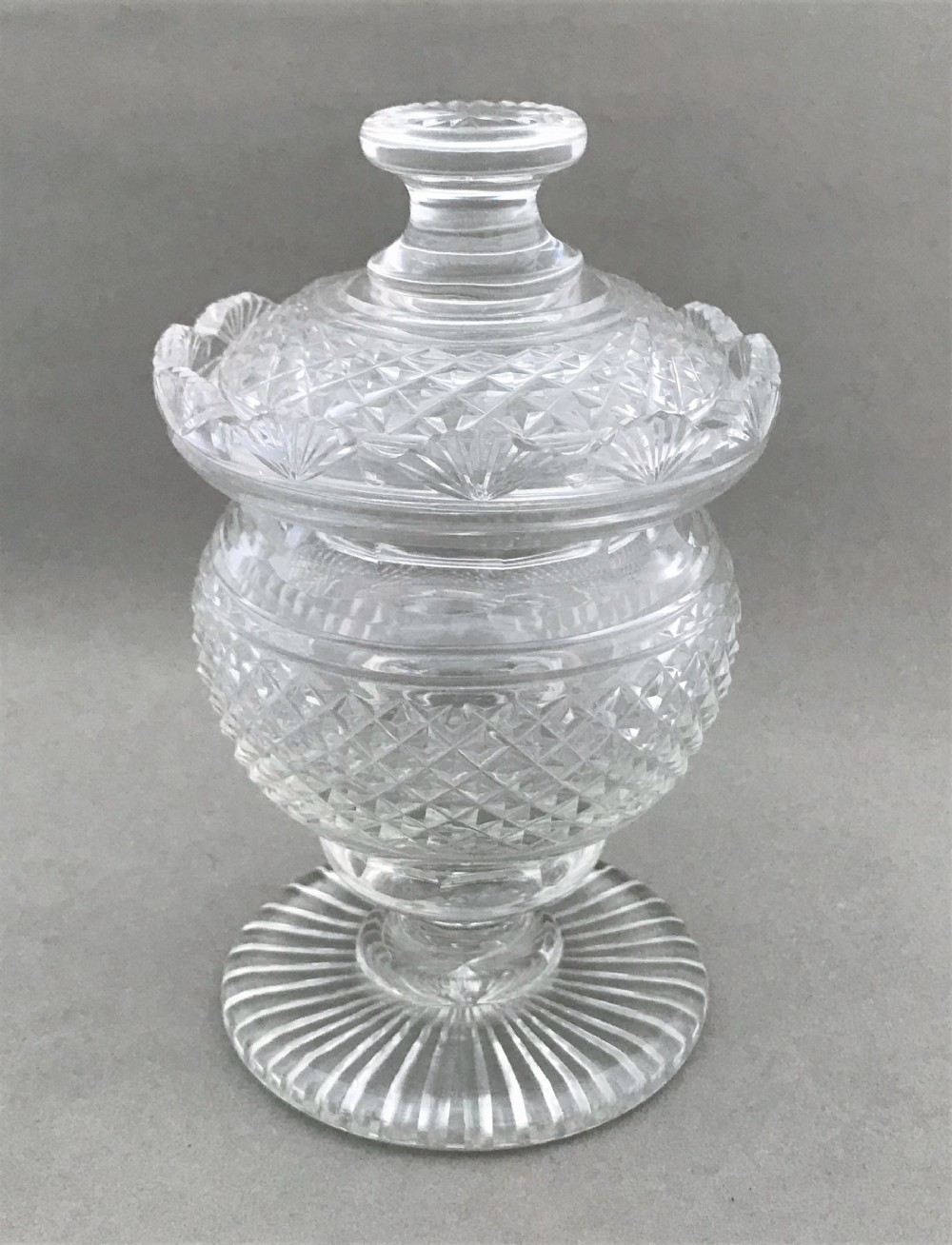 A superb Regency cut glass bonboniere