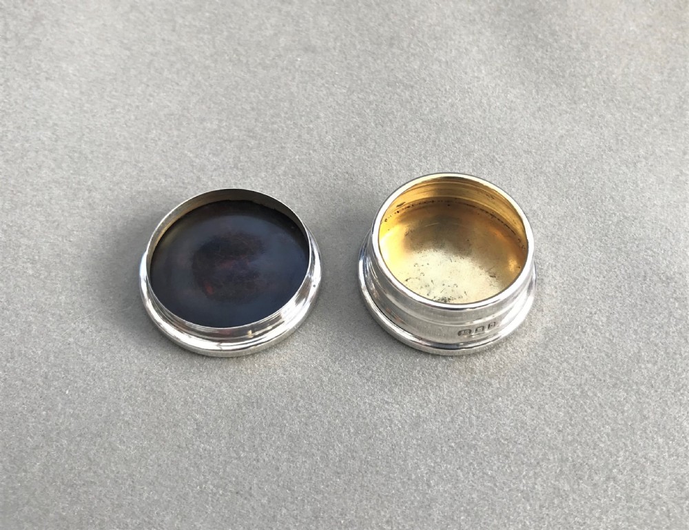 A stunning silver & tortoiseshell pill box View II