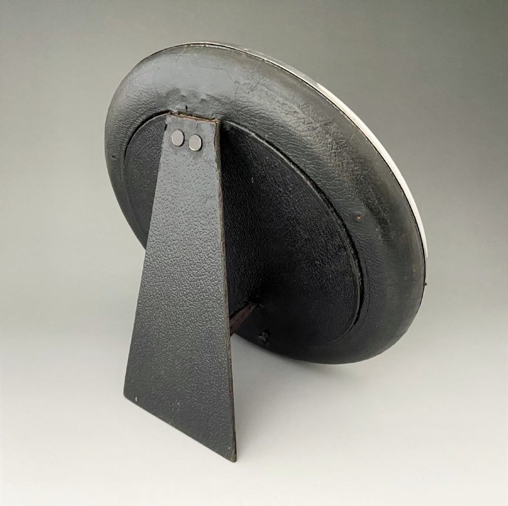 An Edwardian circular silver photo frame View III