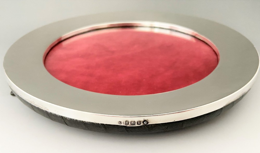 An Edwardian circular silver photo frame View VII