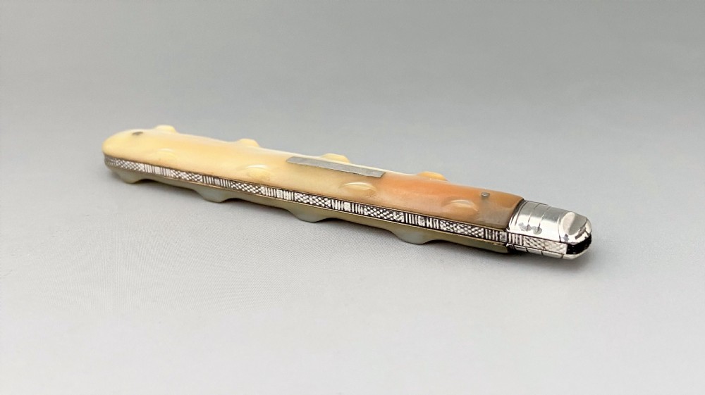 A fine Victorian silver & mother-of-pearl fruit knife View VI