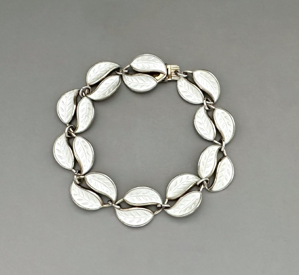 An attractive mid century silver & enamel bracelet by David Andersen