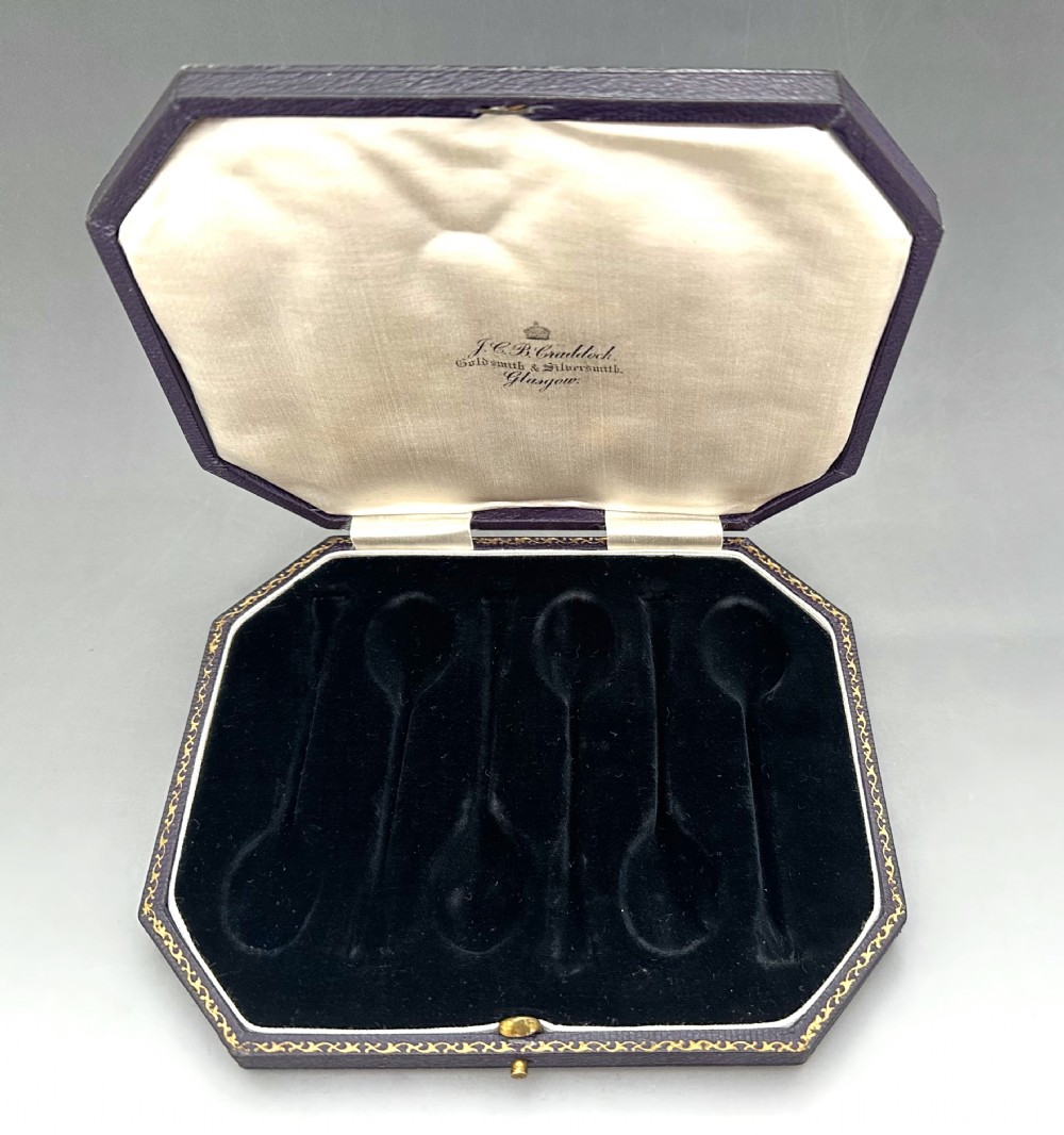 A superb set of 6 boxed silver Arts & Crafts teaspoons by Amy Sandheim View VII