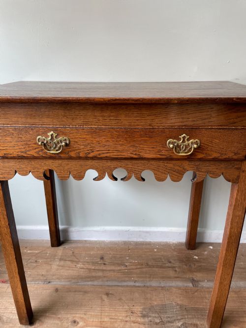 AN EARLY 19THC WELSH OAK SIDE TABLE - ADDITIONAL PHOTO 3