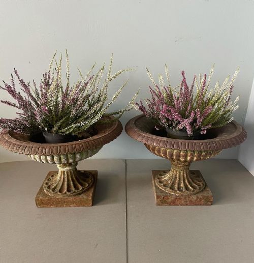 an antique pair of 19thc cast iron urns - CATEGORY: ANTIQUE METAL - DATED 19TH CENTURY