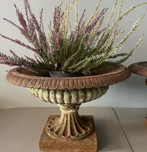 AN ANTIQUE PAIR OF 19THC CAST IRON URNS - ADDITIONAL PHOTO 2
