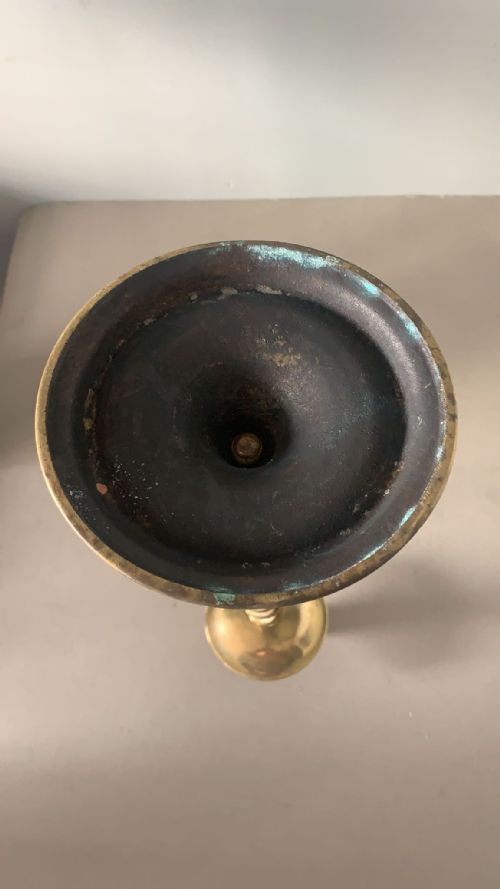 A PAIR OF 19THC BRASS DOUBLE TWIST CANDLESTICKS - ADDITIONAL PHOTO 4