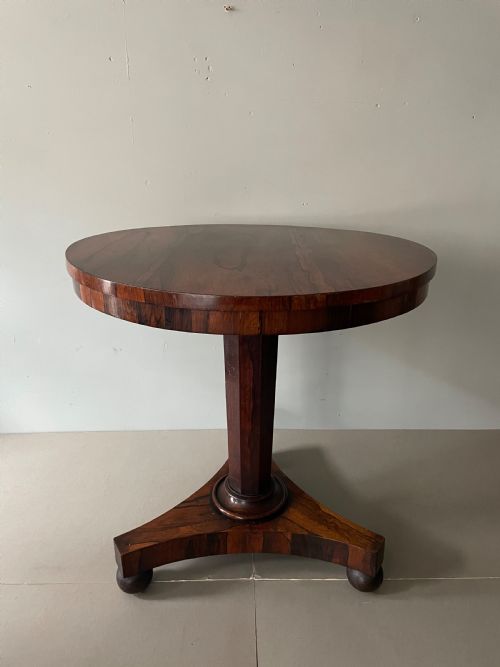 a 19thc rosewood pillar or lamp table - CATEGORY: ANTIQUE TABLES - DATED 19TH CENTURY
