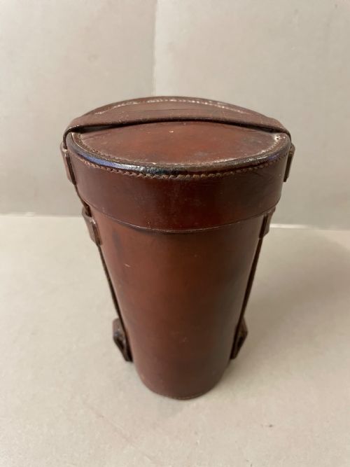 AN ANTIQUE HUNTING FLASK AND FOUR CUPS - ADDITIONAL PHOTO 3