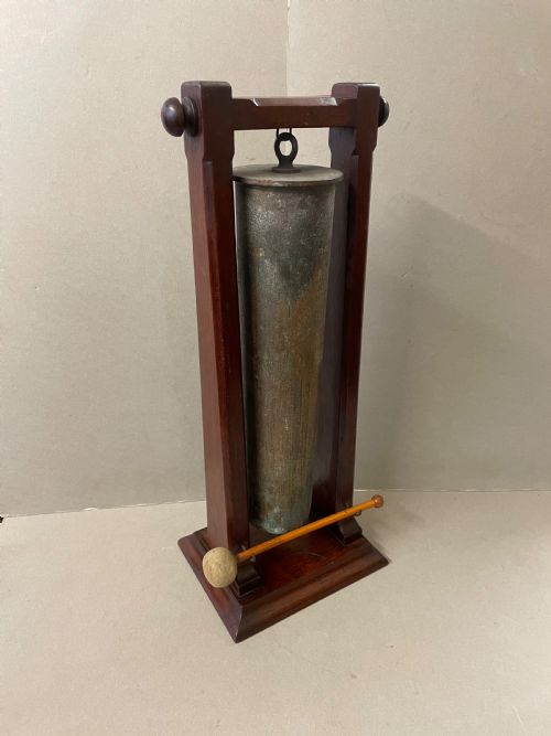 an antique ww 1 table gong - CATEGORY: ANTIQUE MISCELLANEOUS - DATED EDWARDIAN