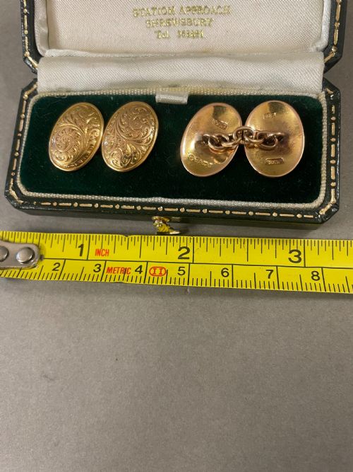 AN ANTIQUE PAIR OF 18CT CUFFLINKS - ADDITIONAL PHOTO 5
