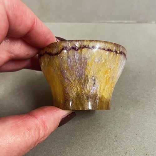 AN ANTIQUE BLUE JOHN SPECIMEN BOWL - ADDITIONAL PHOTO 2