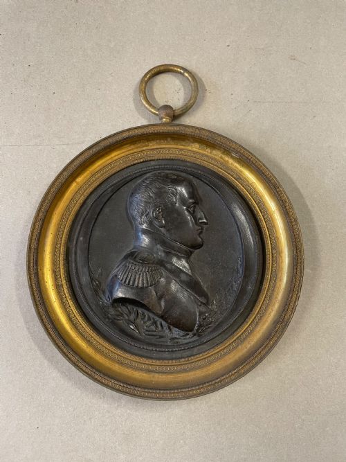 an antique bronze roundel of napoleon bonaparte - CATEGORY: ANTIQUE METAL - DATED REGENCY