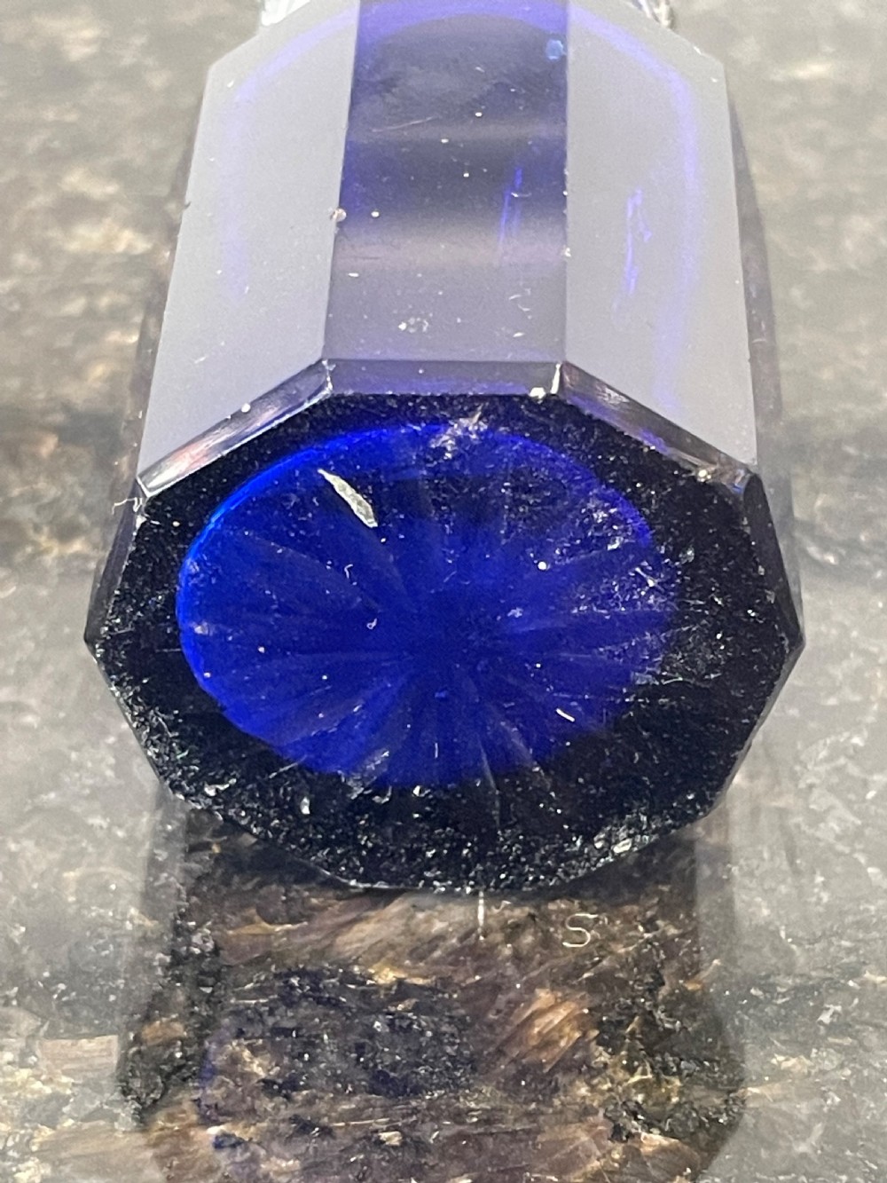 Silver top scent bottle View V