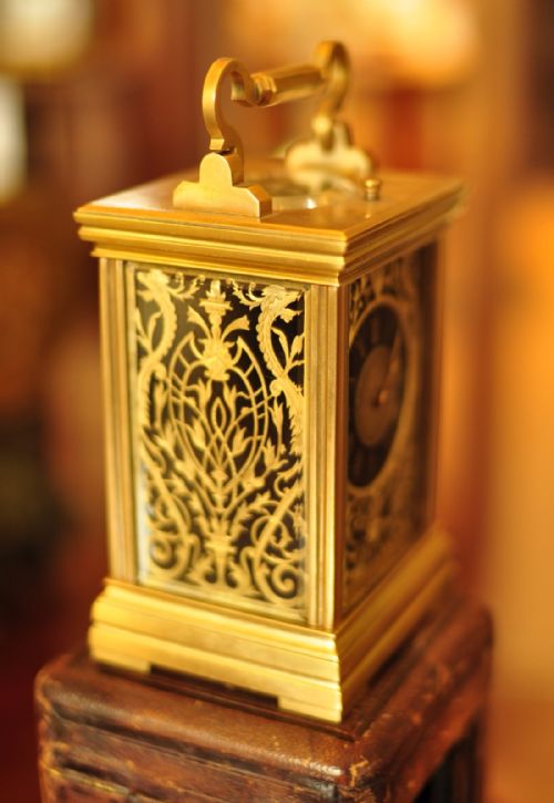 HAMILTON INCHES CARRIAGE CLOCK - ADDITIONAL PHOTO 4