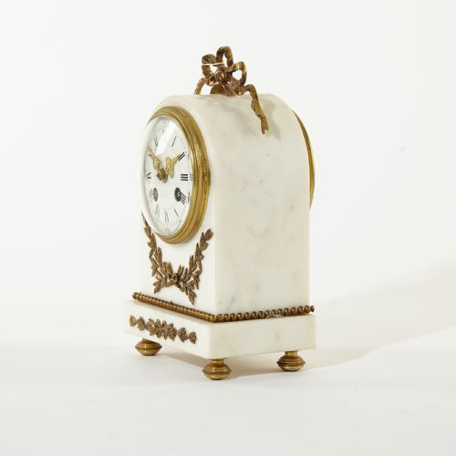 WHITE CARRARA MARBLE MANTEL CLOCK - ADDITIONAL PHOTO 1