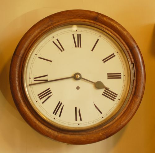 traditional school clock - CATEGORY: ANTIQUE CLOCKS - DATED 1930