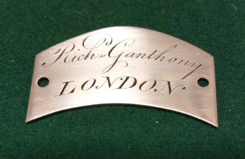 SMALL LIBRARY CLOCK GANTHONY LONDON - ADDITIONAL PHOTO 3