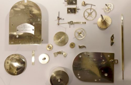 SMALL LIBRARY CLOCK GANTHONY LONDON - ADDITIONAL PHOTO 4