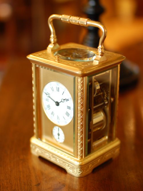 ENGRAVED REPEATER CARRIAGE CLOCK WITH CASE - ADDITIONAL PHOTO 6