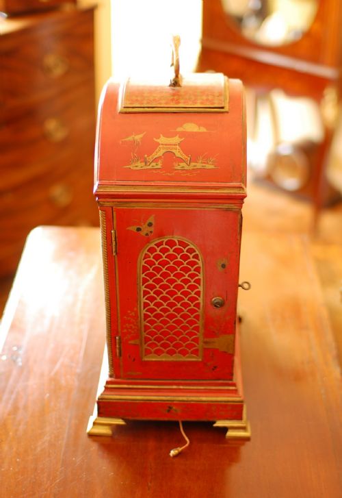 MANTEL OR BRACKET CLOCK SUPERB RED LACQUER - ADDITIONAL PHOTO 1
