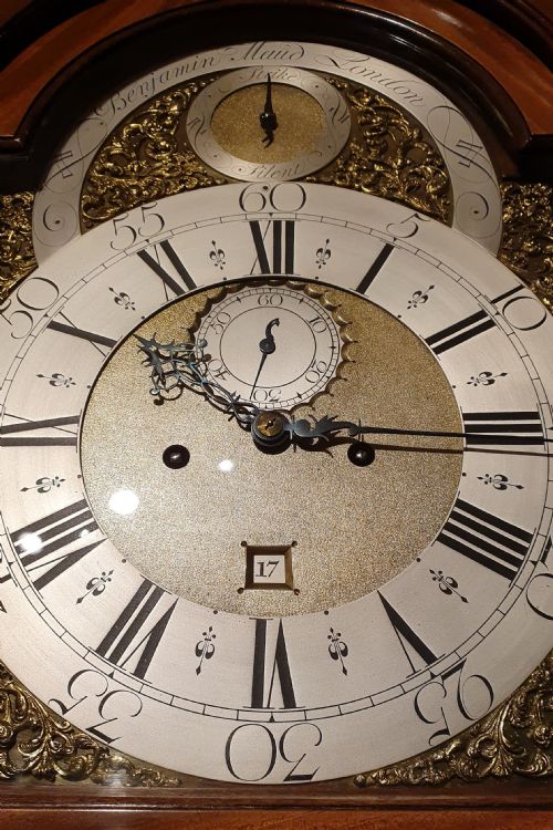 LONGCASE CLOCK BY BENJAMIN MAUD OF LONDON - ADDITIONAL PHOTO 1
