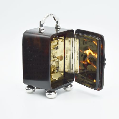 SMALL TIMEPIECE 'TORTIOSESHELL STYLE' CARRIAGE CLOCK - ADDITIONAL PHOTO 3