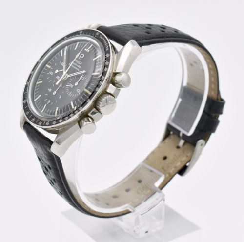 CLASSIC 1967 OMEGA SPEEDMASTER - ADDITIONAL PHOTO 1