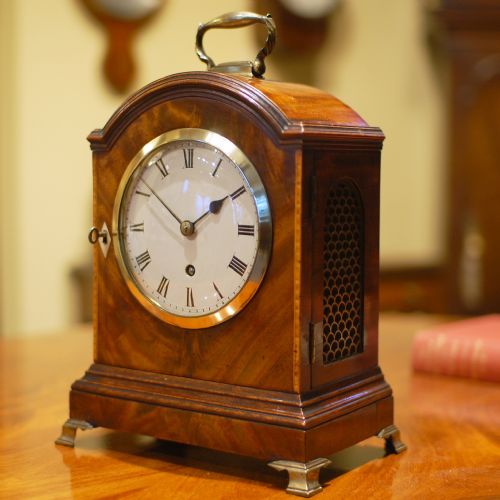 classic mantel clocktimepiece - CATEGORY: ANTIQUE CLOCKS - DATED 1900