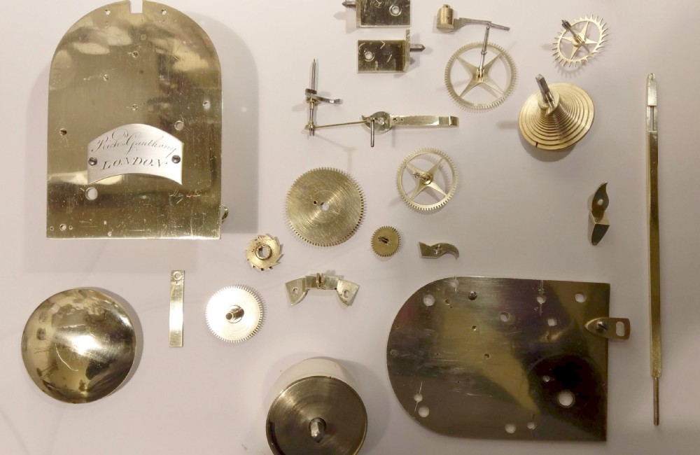 Small Library Clock - Ganthony , London . View V