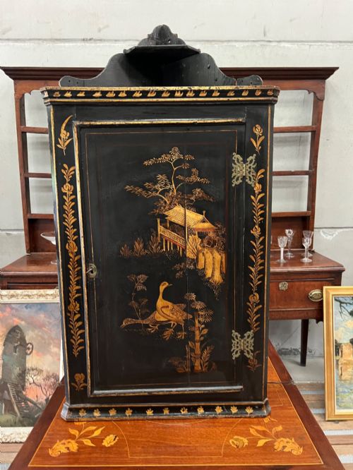 Georgian English Japanned Corner Cabinet