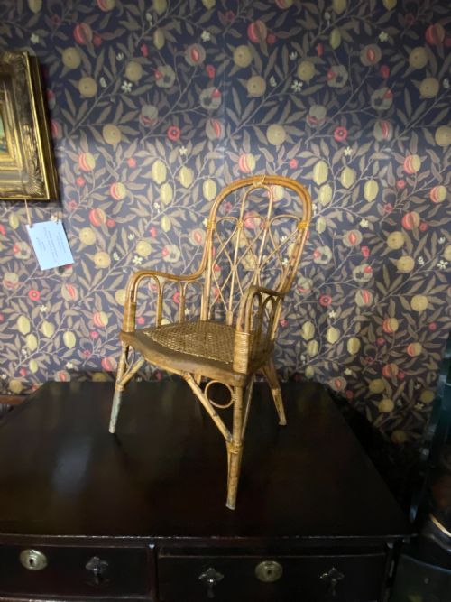 DUTCH COLONIAL EAST INDIES INDONESIAN RATTAN CHILDS CHAIR - ADDITIONAL PHOTO 9