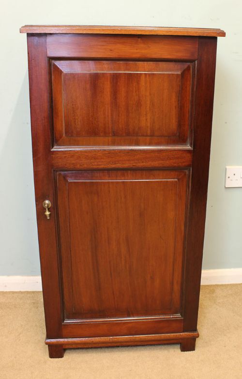 Antique Mahogany Cupboard / Side Cabinet