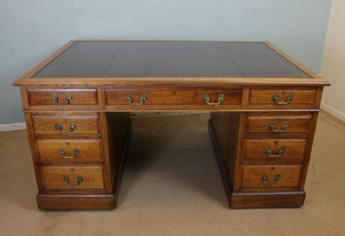 Oak Twin Pedestal Knee Hole Partners Writing Desk