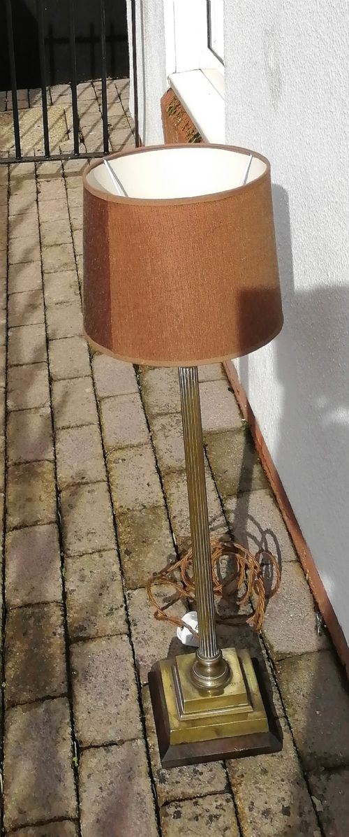 ANTIQUE DORIC COLUMN LIBRARY TABLE LAMP - ADDITIONAL PHOTO 7