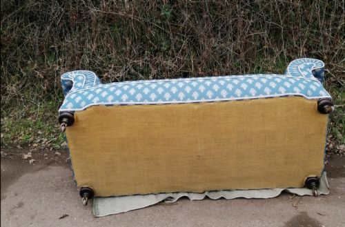 VICTORIAN CHESTERFIELD SOFASETTEE - ADDITIONAL PHOTO 3