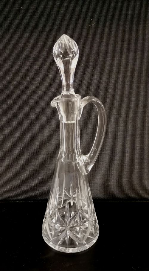antique cut glass claret jug - CATEGORY: ANTIQUE GLASS - DATED 1920