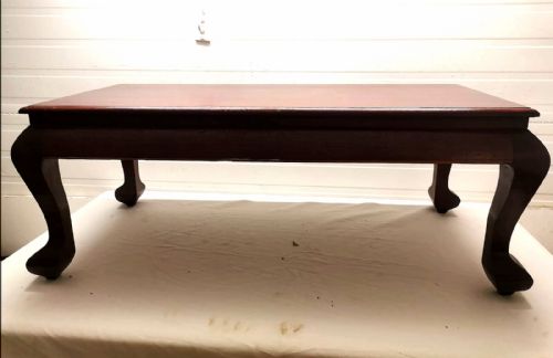 colonial style teak coffee table - CATEGORY: ANTIQUE TABLES - DATED 1930