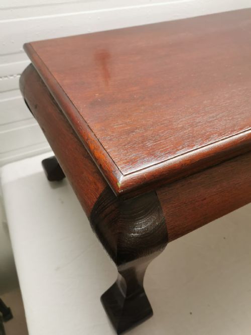 COLONIAL STYLE TEAK COFFEE TABLE - ADDITIONAL PHOTO 1