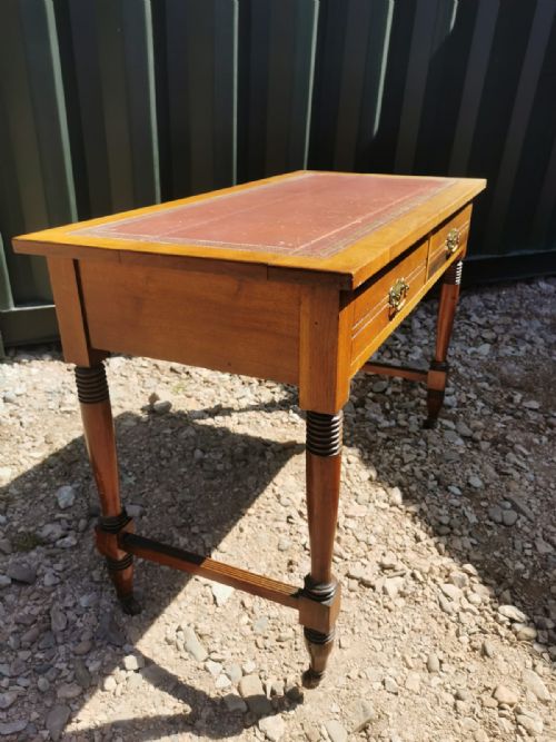 ART'S AND CRAFTS WALNUT WRITING TABLE - ADDITIONAL PHOTO 4