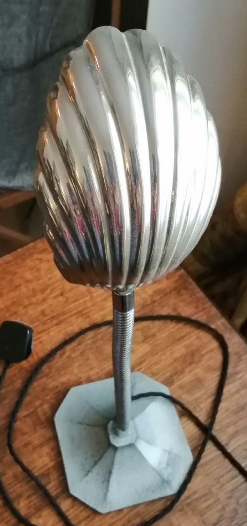 ANTIQUE ART DECO CHROME AND CAST IRON DESK LAMP - ADDITIONAL PHOTO 5