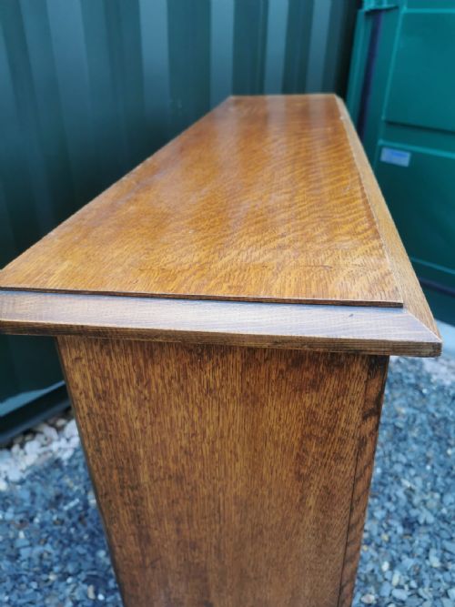 VICTORIAN GOLDEN OAK OPEN BOOKCASE - ADDITIONAL PHOTO 2
