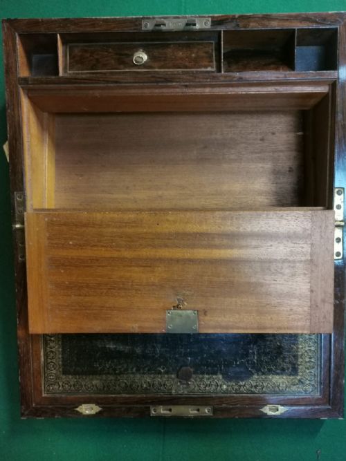 A REGENCY ROSEWOOD EBONY AND BRASS INLAID WRITING SLOPE - ADDITIONAL PHOTO 8