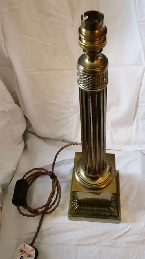 19c tall fluted brass table lamp - CATEGORY: ANTIQUE LIGHTING - DATED 1890