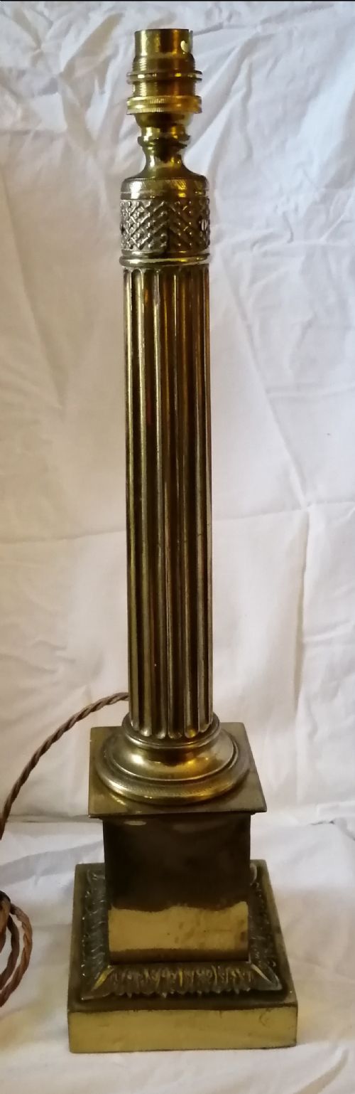 19C TALL FLUTED BRASS TABLE LAMP - ADDITIONAL PHOTO 1