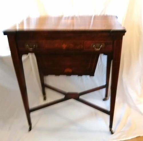 AN UNUSUAL EDWARDIAN ROSEWOOD INLAID GAMES TABLE AND COMBINATION WORK BOX - ADDITIONAL PHOTO 1