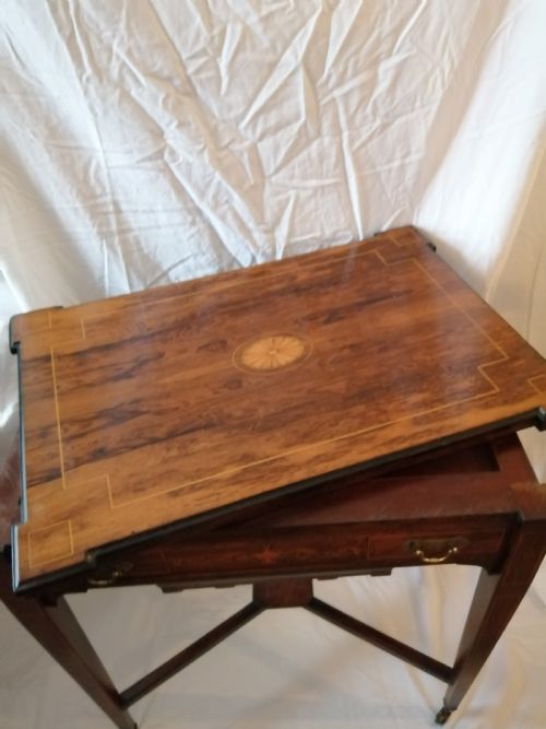 AN UNUSUAL EDWARDIAN ROSEWOOD INLAID GAMES TABLE AND COMBINATION WORK BOX - ADDITIONAL PHOTO 4
