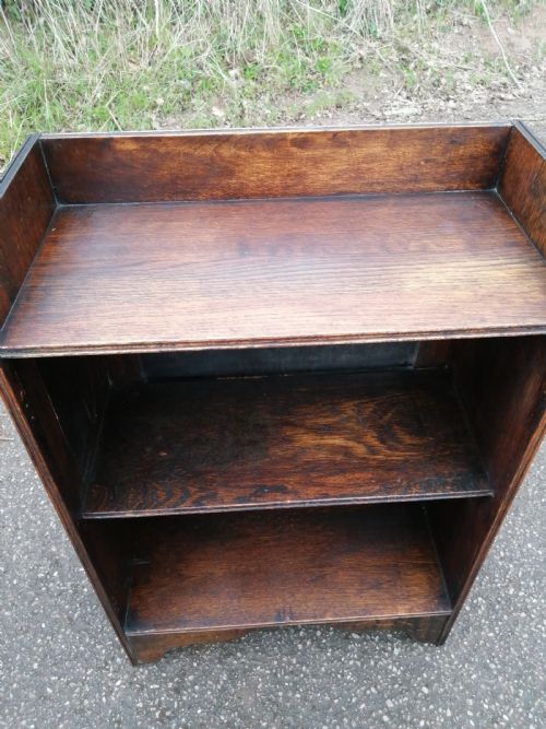 SMALL SOLID OAK OPEN BOOKCASE - ADDITIONAL PHOTO 1