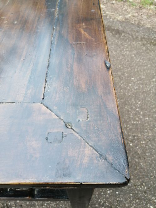 AN ANTIQUE ORIENTAL SIDE HALL TABLE - ADDITIONAL PHOTO 3